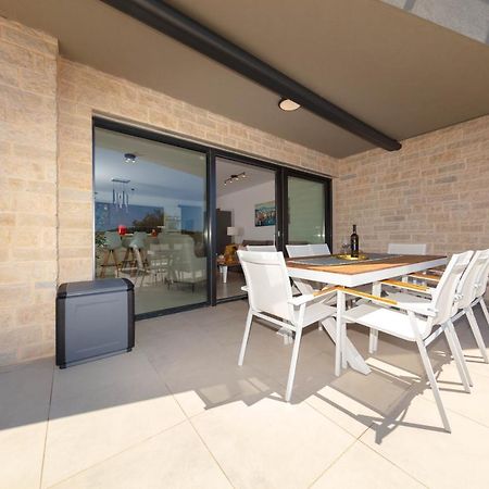 Apartman Oranz Banjole Exterior photo