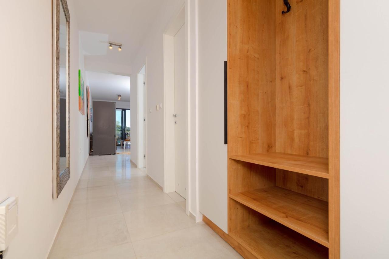 Apartman Oranz Banjole Exterior photo